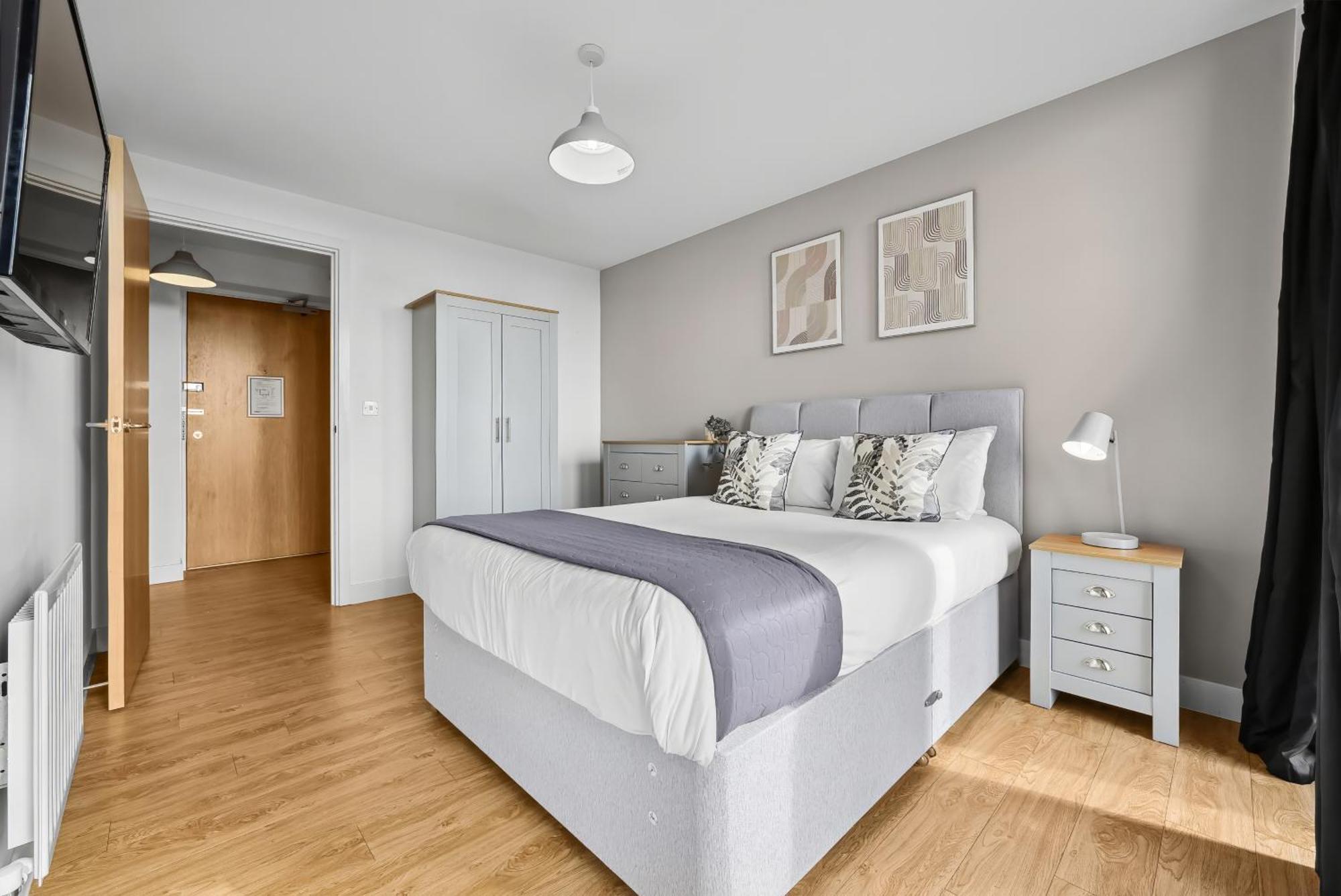 Cotels At Vizion Serviced Apartments, Superfast Broadband, Central Location, Free Parking, Fully Equipped Kitchen Милтон-Кейнс Экстерьер фото